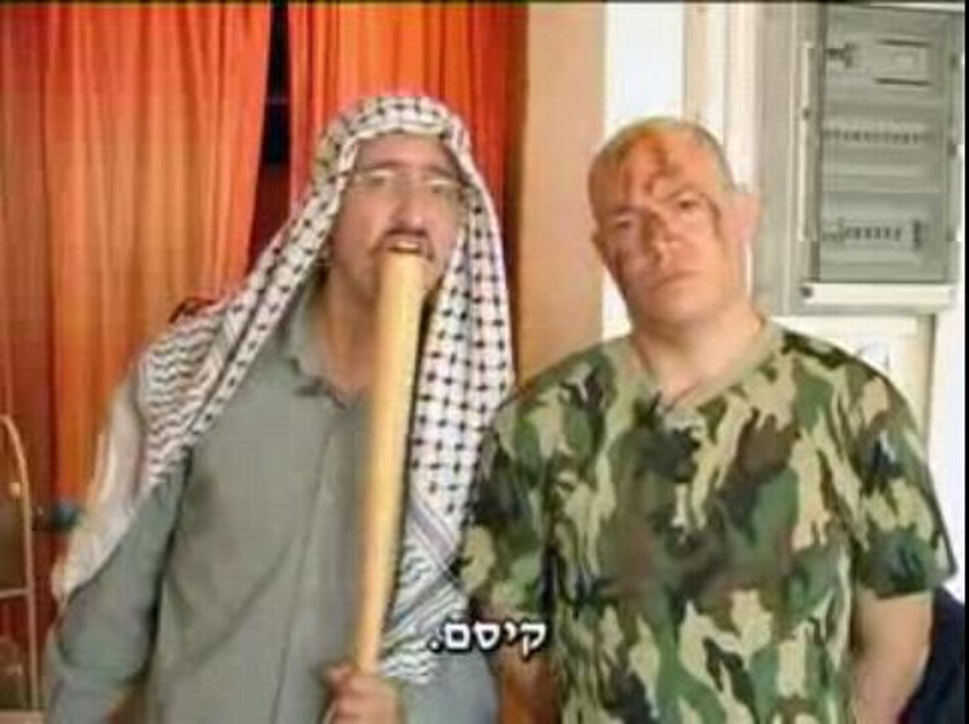 ראיון עם קנת אוקיף פעיל שלום ותיק ואוהב מצלמות