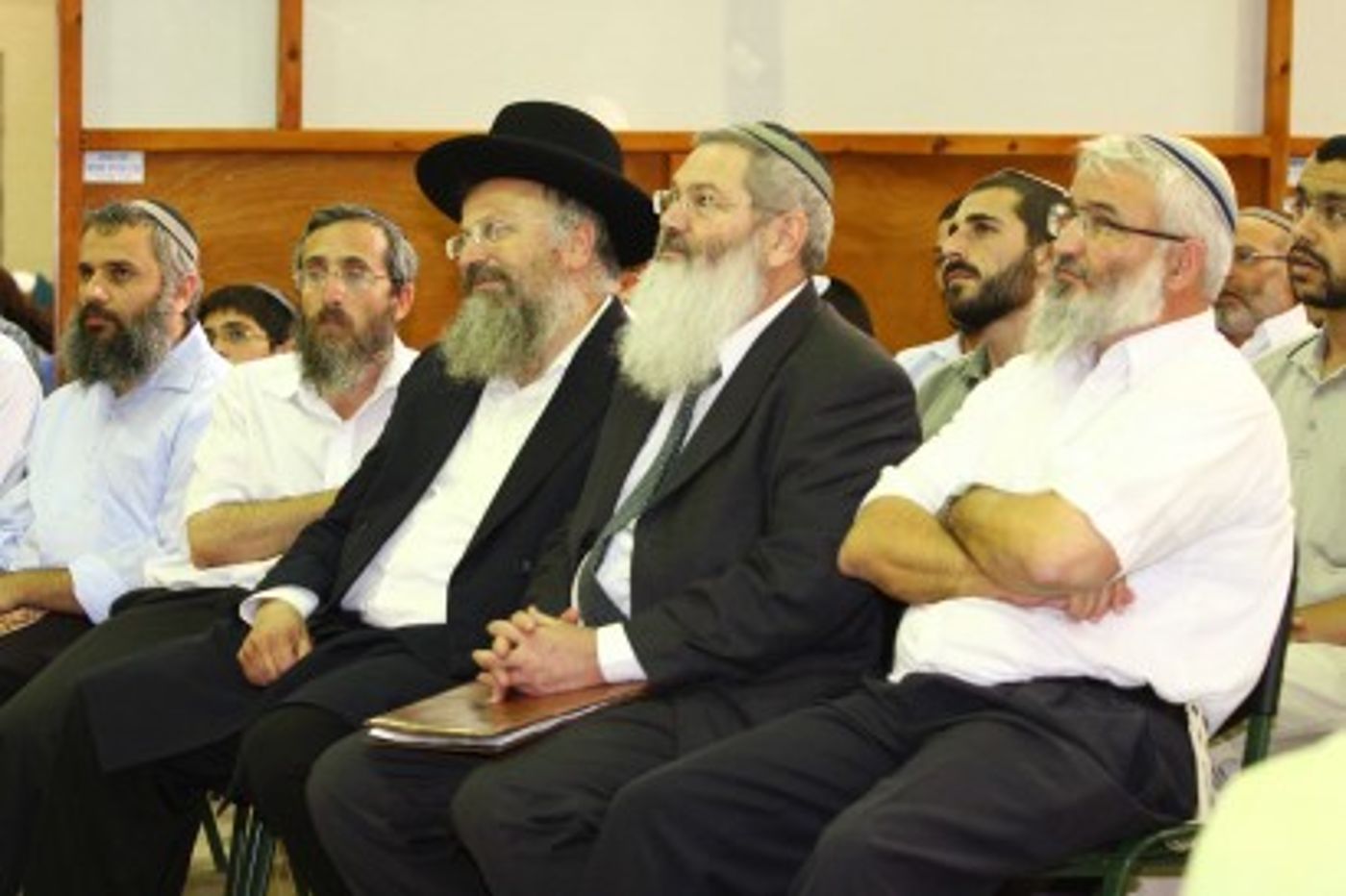 הרבנים: הרב בנימין, אלי בן דהן, הרב שמואל, הרב דוד פנדל והרב דרור טוויל