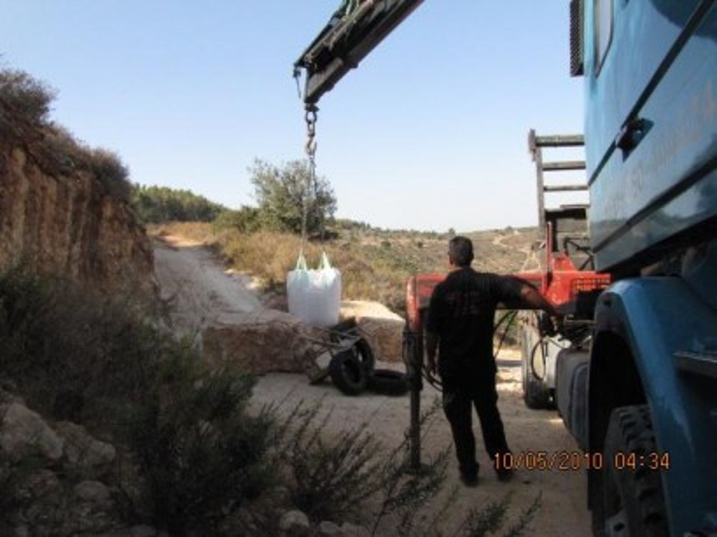 תושבי אלמתן נערכים לעימות: "אנחנו לא חוששים מעמונה 2"
