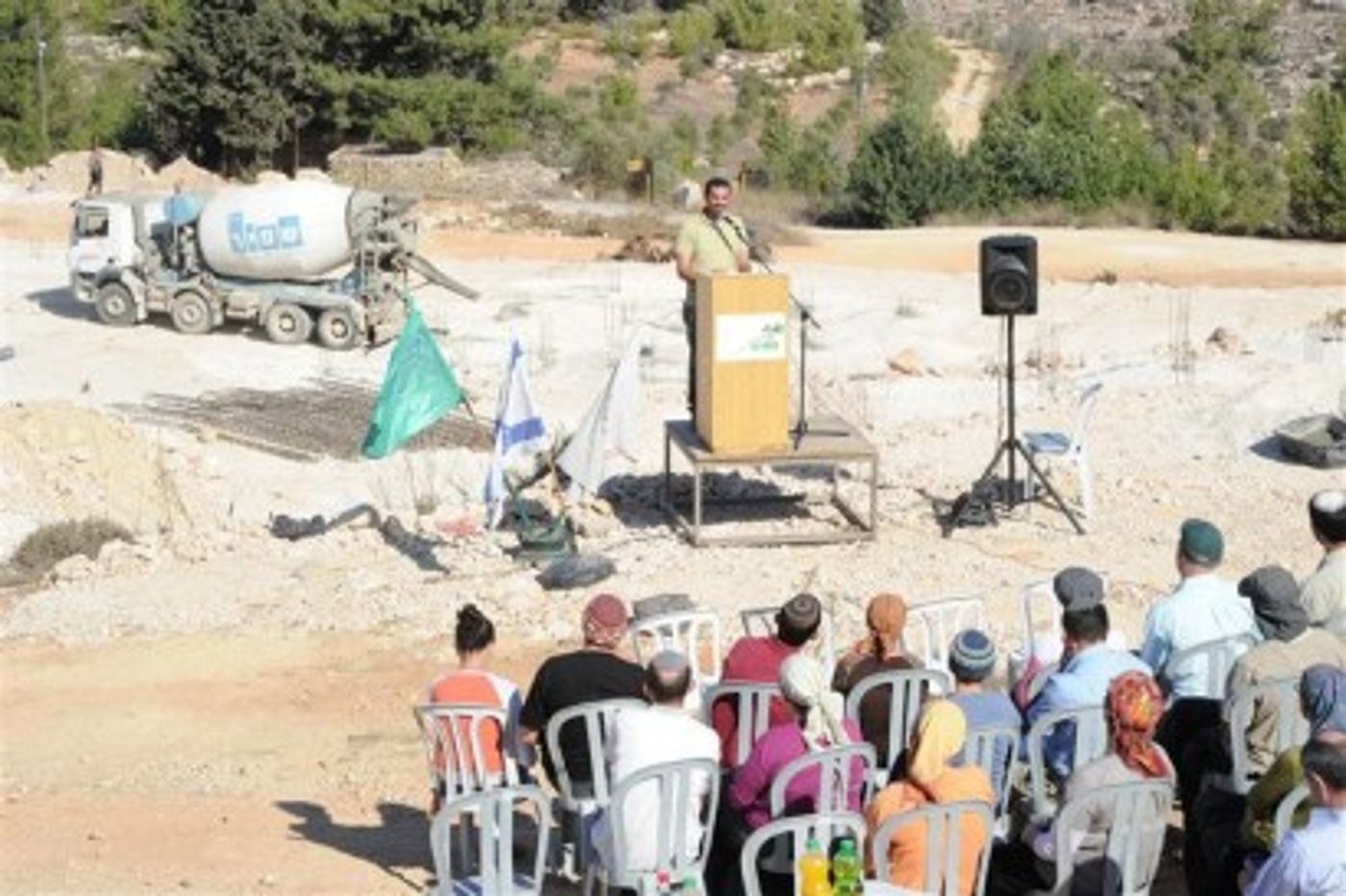 דווקא עכשיו: אבן פינה לשכונת "קדימה" ביישוב עטרת