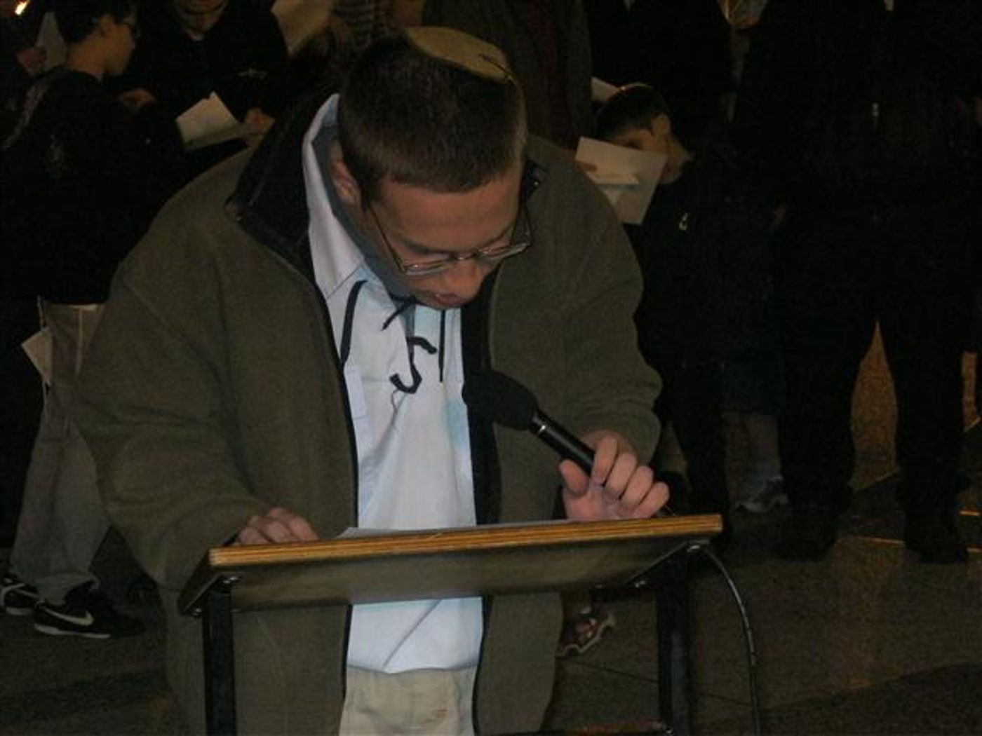 תמונות מתפילת חניכי בני עקיבא למען יונתן פולארד