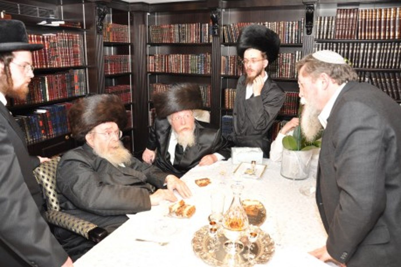 כצל'ה נפגש עם האדמו"ר מסדיגורא (גלריה)