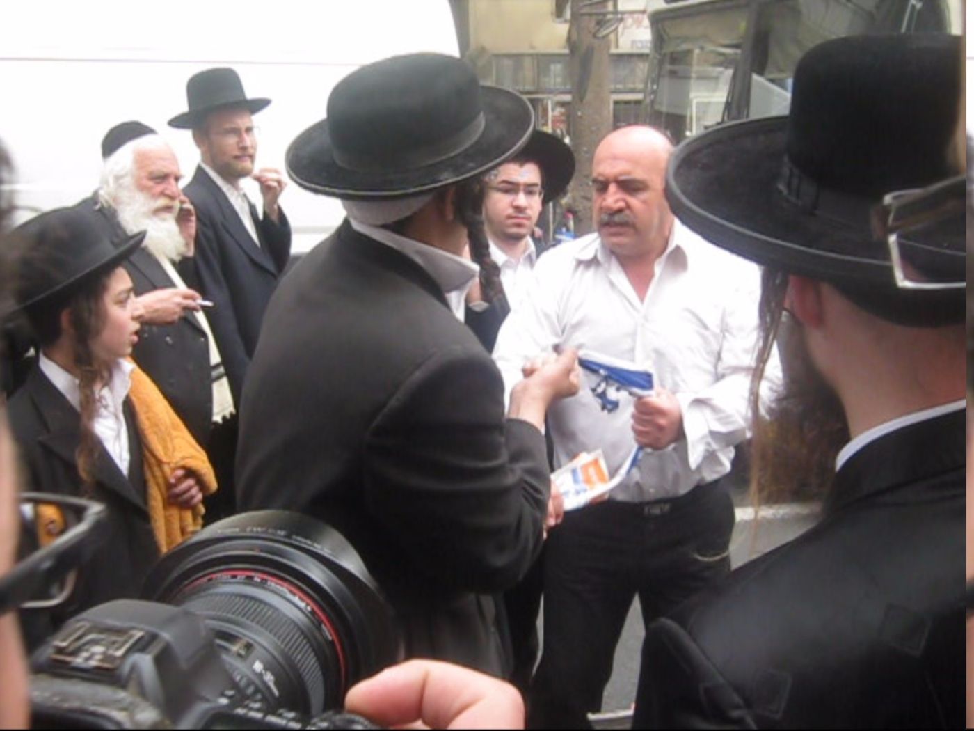 כך נמנעה שריפת דגל ישראל ב'כיכר השבת' בירושלים