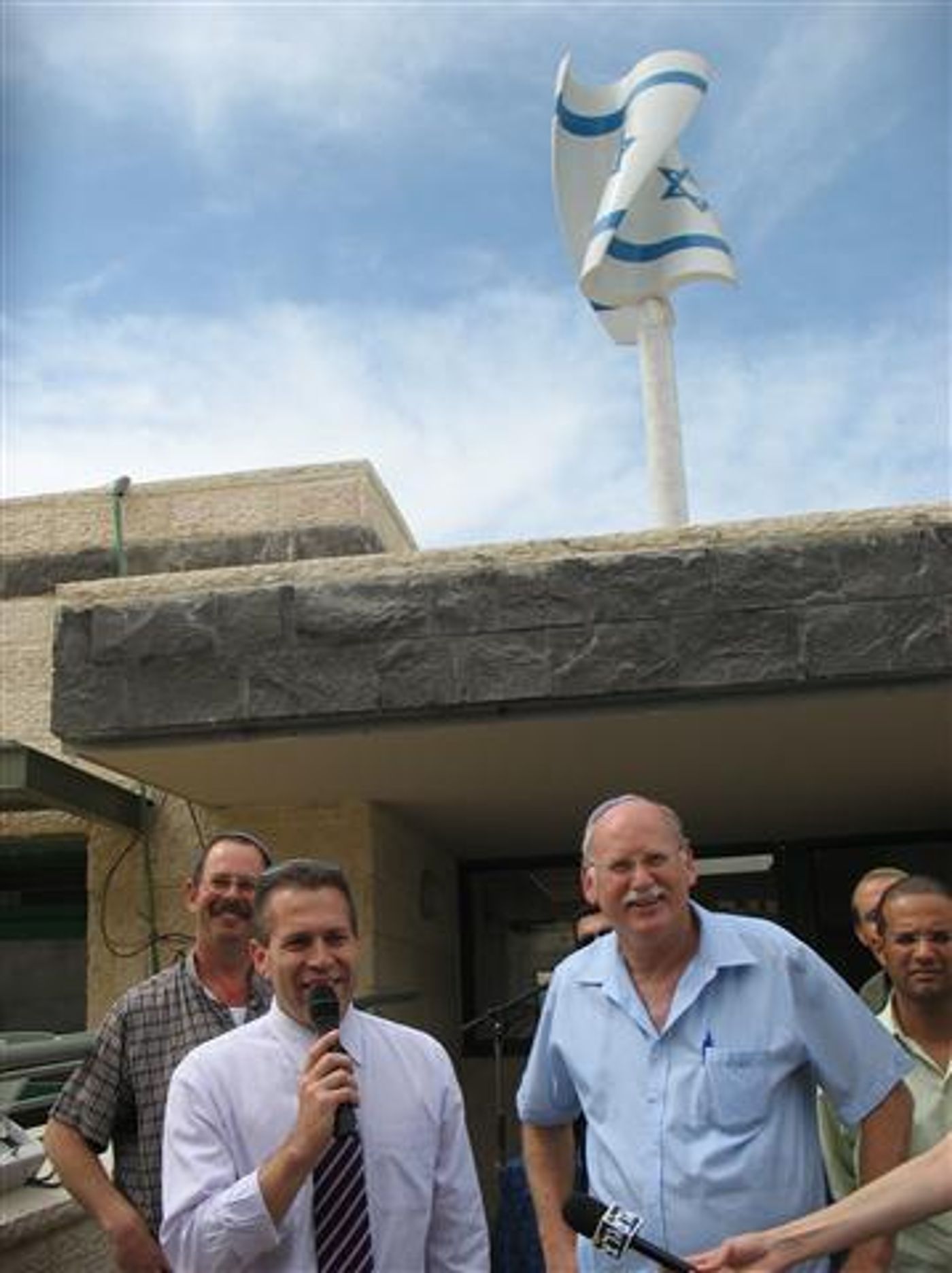 השר ארדן בהר חברון: "השיח על גבולות 67 מנוגד לצדק"