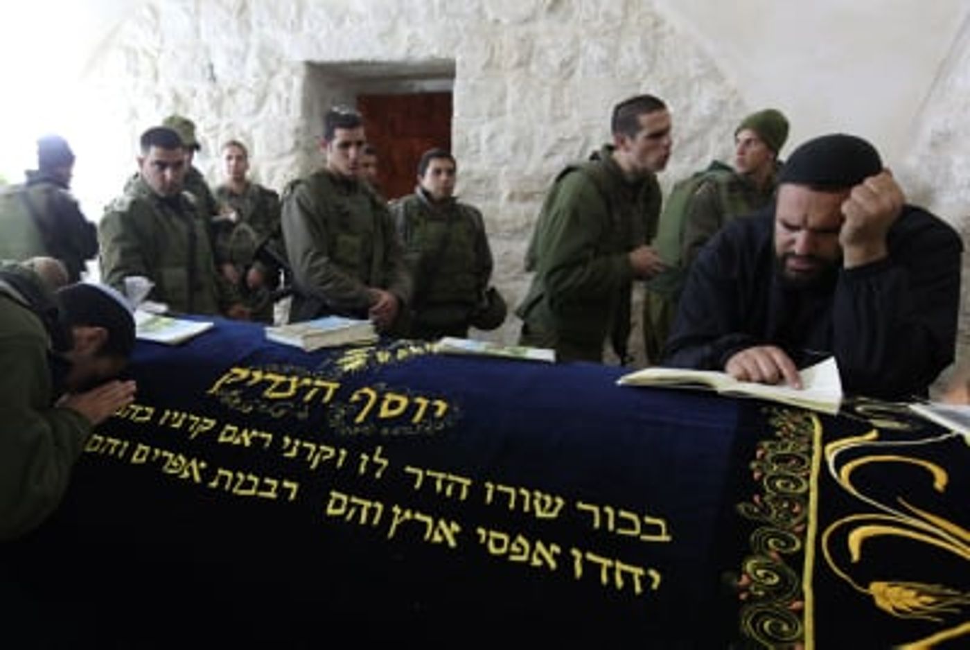 צה"ל מעביר אחריות הכניסה לקבר יוסף לידי המשטרה