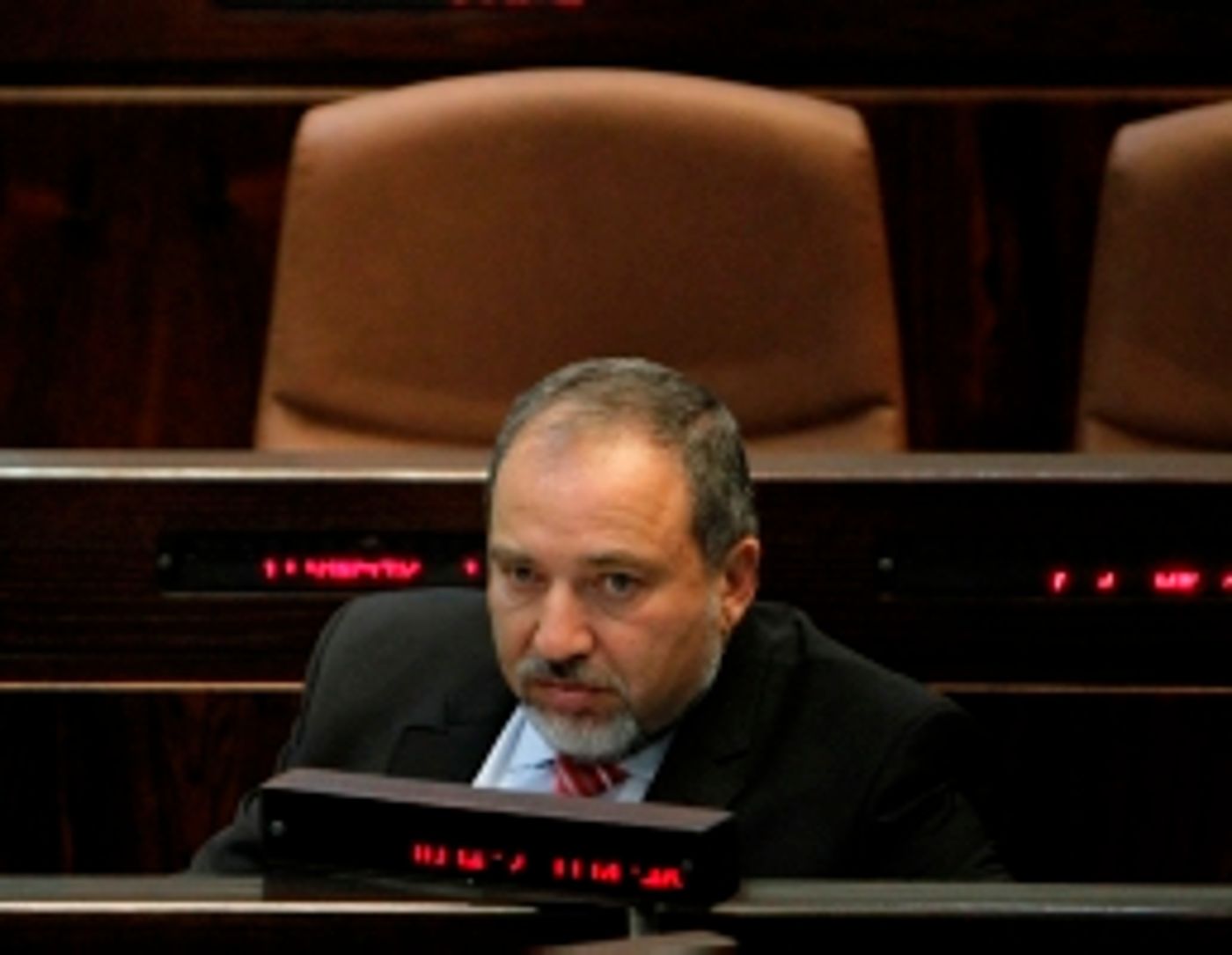 דעה: טוב שחוק ועדות החקירה לא עבר בכנסת