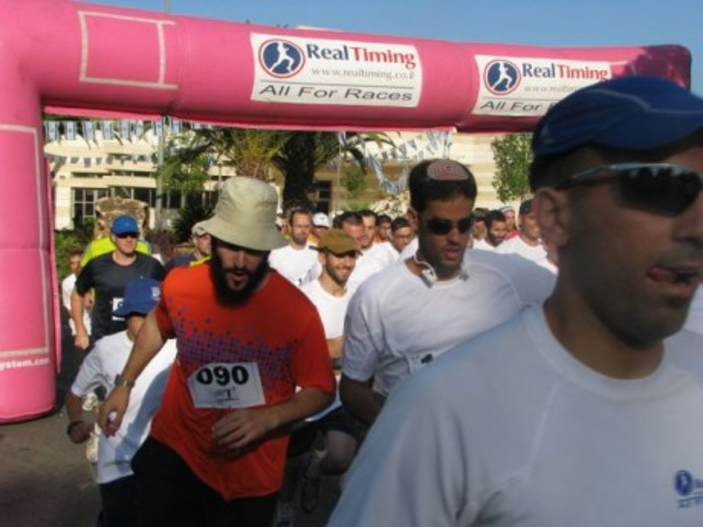 רצים ומנציחים: 'מרוץ עֵלי' הראשון לזכר מעיין אושפיזאי ז"ל