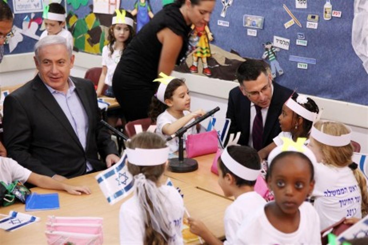 גלריה: פתיחת שנת הלימודים תשע"ב ברחבי הארץ