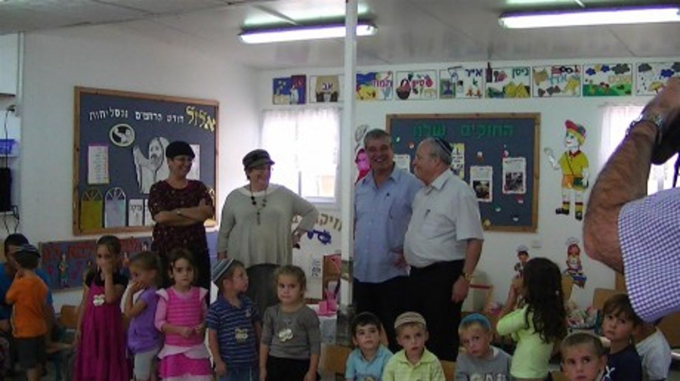 גלריה: פתיחת שנת הלימודים תשע"ב ברחבי הארץ