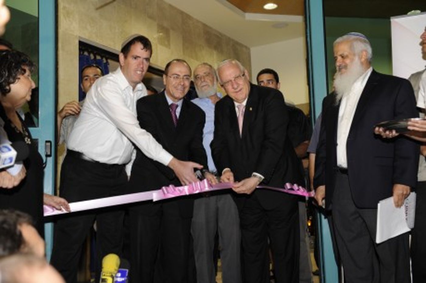 "חנוכת היכל התרבות בקרית ארבע היא תשובתנו הציונית"