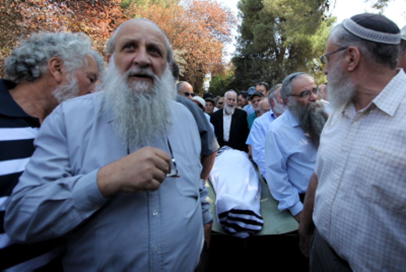 תמונות וקולות מההספדים בהלווית הרב חנן פורת ז"ל