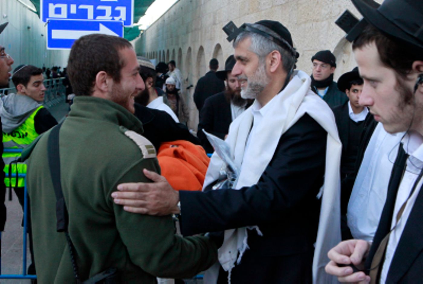 י"א בחשון: אלפים עלו לציון רחל אימנו בבית לחם