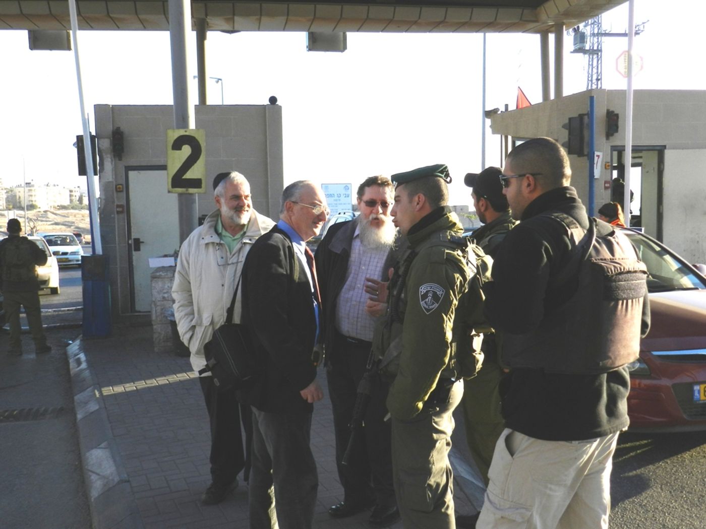 חברי האיחוד הלאומי שחררו את ה"פקק" במחסום חיזמה