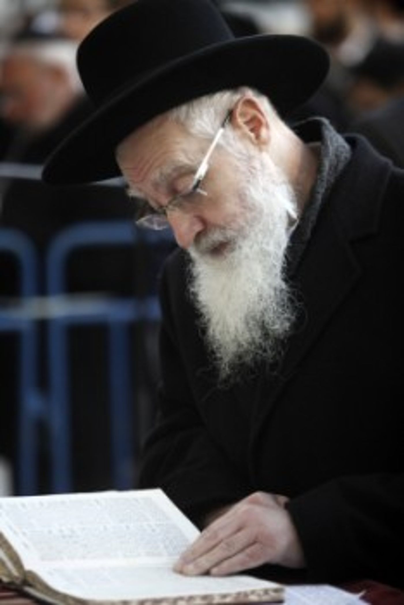 תמונות: התפילות בכותל לרפואת הרב יעקב יוסף