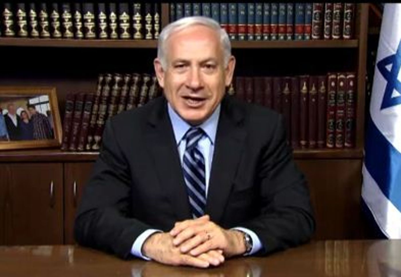 מביך: צפו בברכת ראש הממשלה לאזרחי ישראל