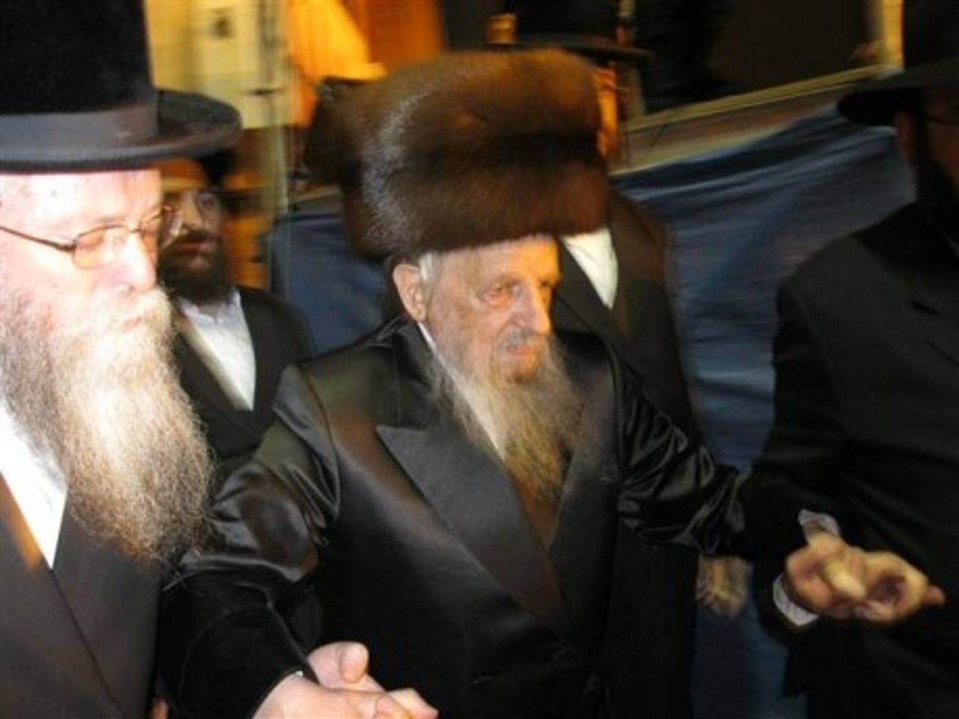 השר הרשקוביץ בחגיגת ל"ג בעומר של חסידות ויז'ניץ