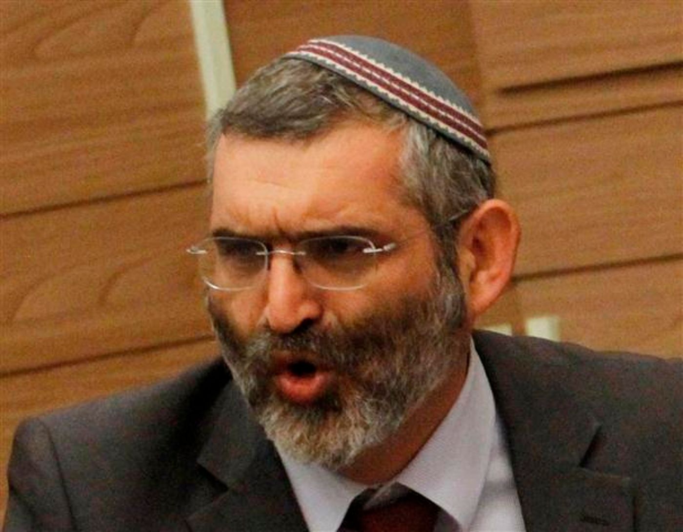 המשטרה עיכבה את בן ארי בגלל שהתפלל בהר הבית