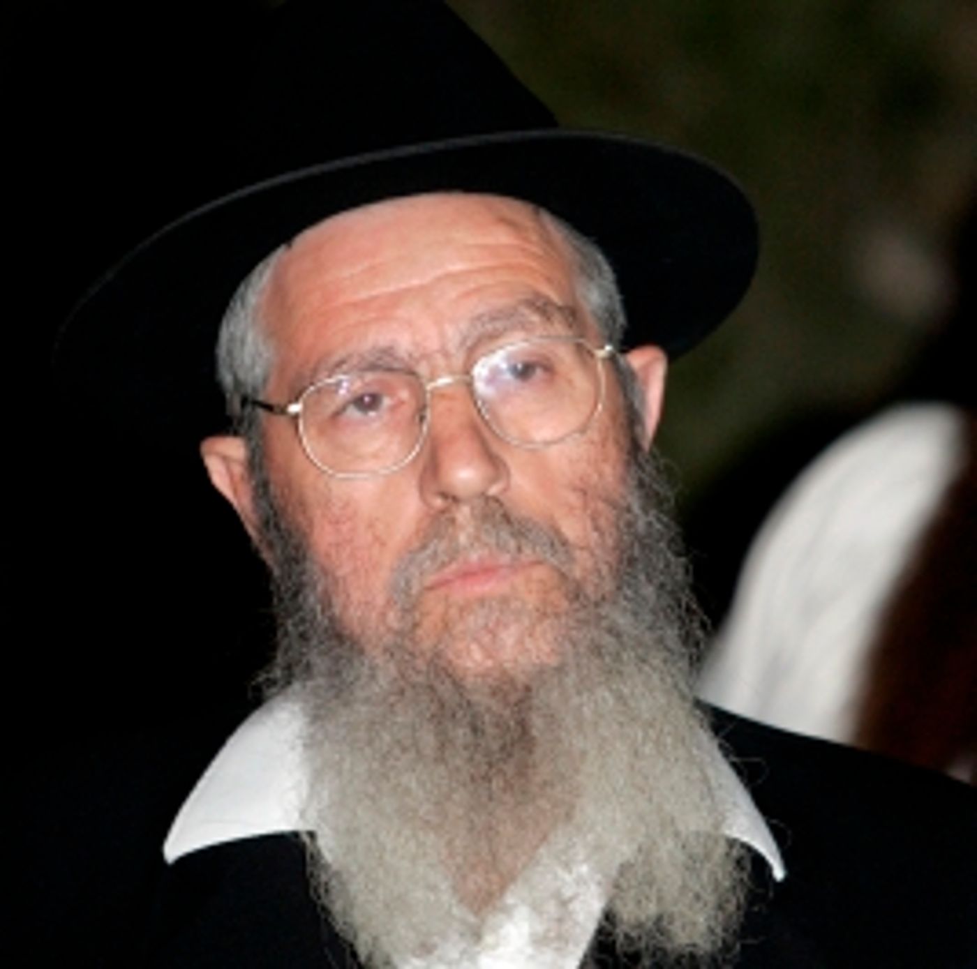 הרב ישראל אריאל נעצר בהר הבית