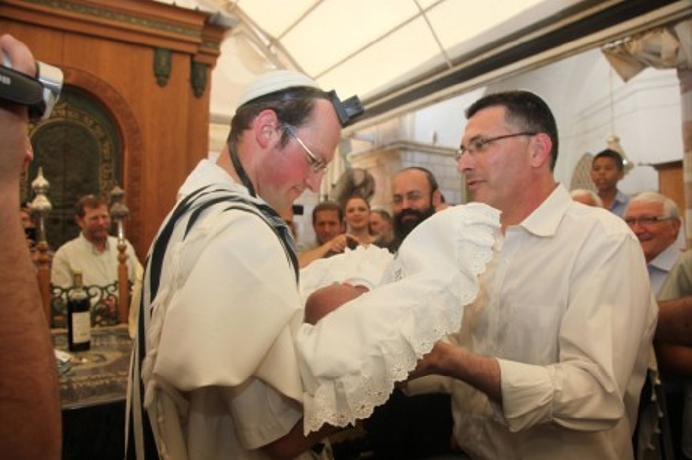 סער: "לא ניתן לספר את סיפור העם היהודי בלי חברון"