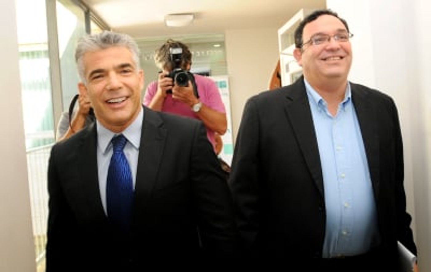 הציונות הדתית צריכה להפגין נגד הצביעות של לפיד וחבריו