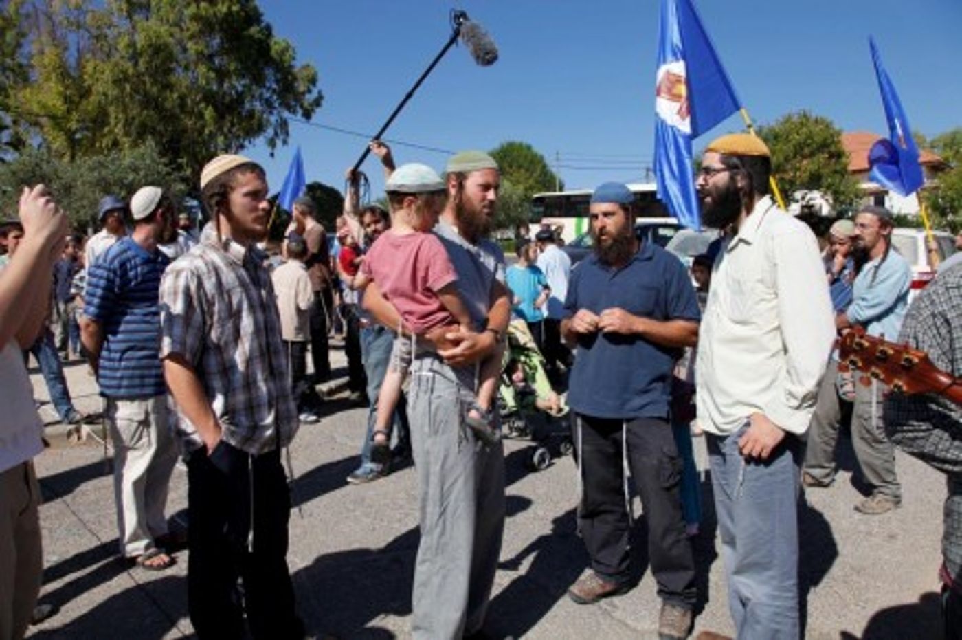 פרשת "המרגלים": בדרך לכלא רוקדים ביצהר