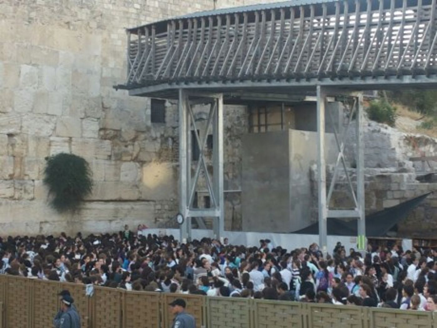 מחאת הנשים: נשות הכותל נשארו מחוץ לרחבת הכותל