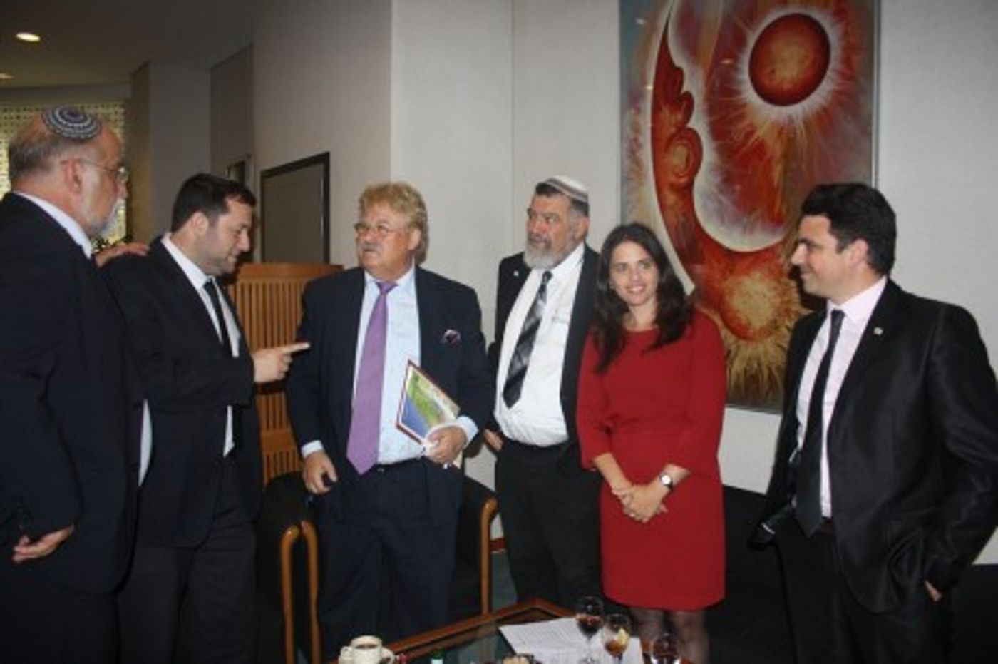 לראשונה בפרלמנט האירופי: כנס בעד ההתיישבות ביו"ש