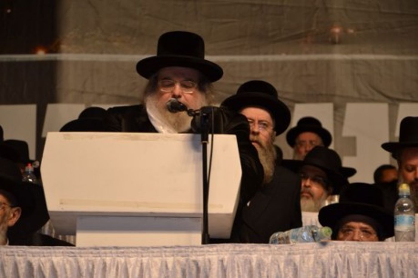 עשרות אלפים באזכרה במלאות שבעה לפטירת הרב עובדיה יוסף זצ"ל