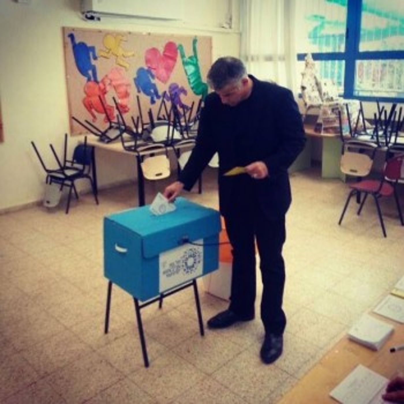 יומן בחירות מתעדכן: 200 תעודות זהות מזויפות נתפסו בדירה בבית שמש