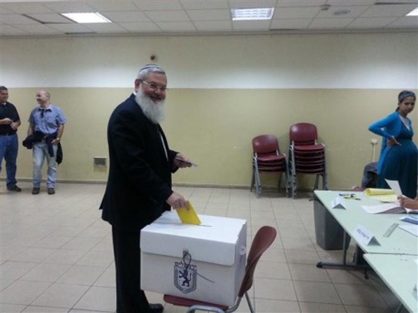 יומן בחירות מתעדכן: 200 תעודות זהות מזויפות נתפסו בדירה בבית שמש