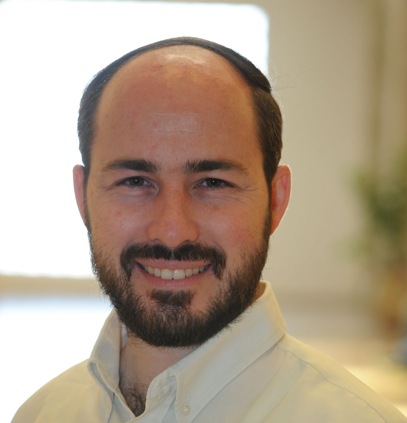 הרב יוני לביא: מתחיל להבין את מפלגת "רק לא ביבי"