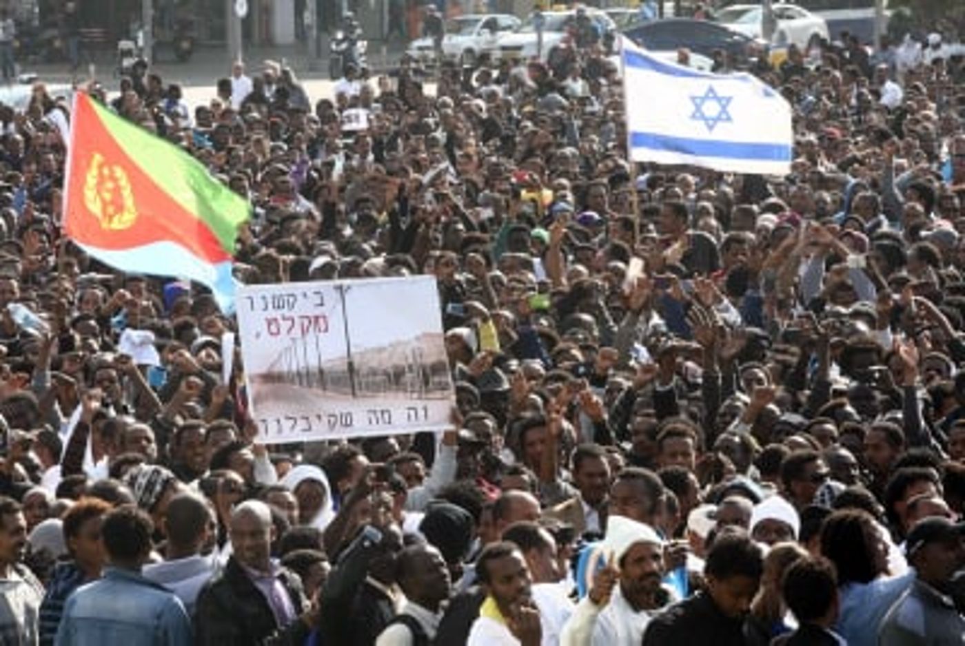 "הפתרון המוסרי הוא להחזיר אותם לארצות מוצאם"