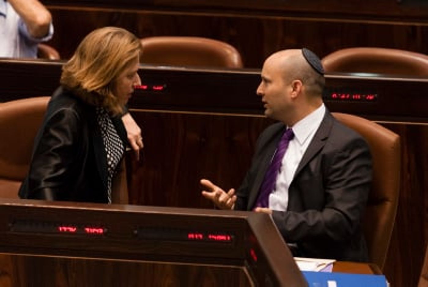 אושרה הצעת בנט ולבני: רב ראשי אחד לישראל