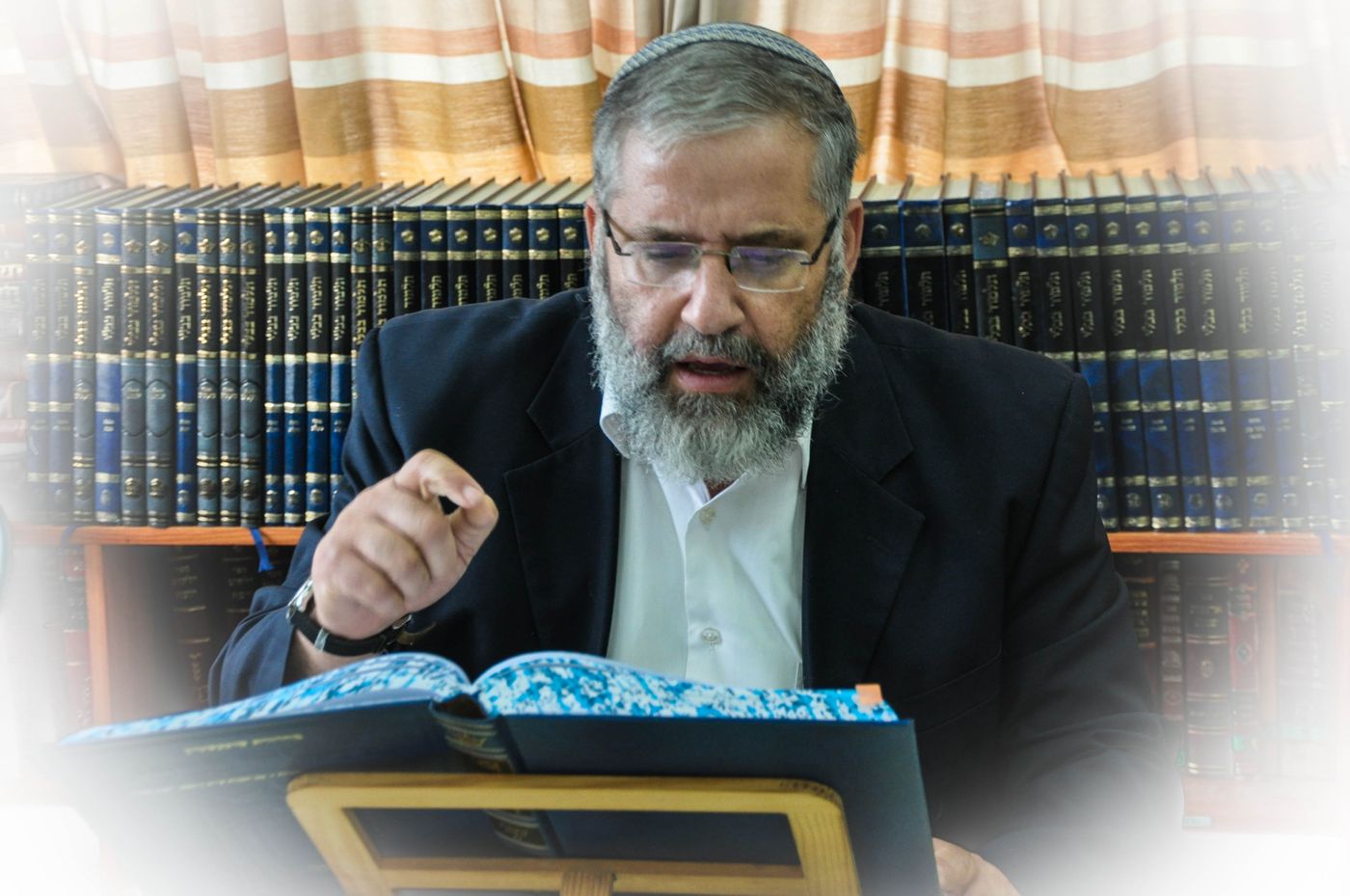 לומדים דף יומי עם הרב אביחי קצין: סוכה דף ב