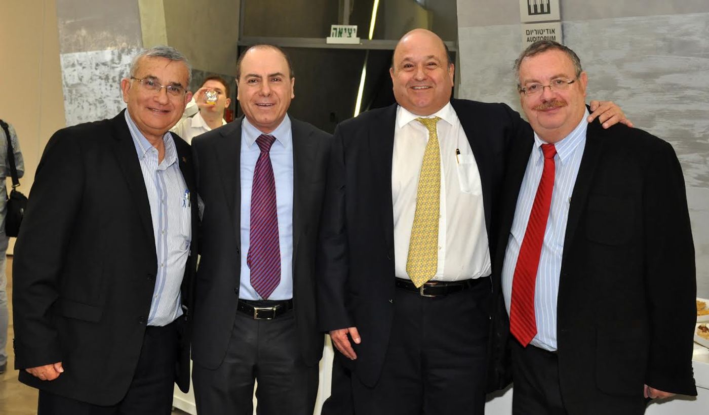 השר סילבן שלום רומז על כוונתו להתמודד לנשיאות
