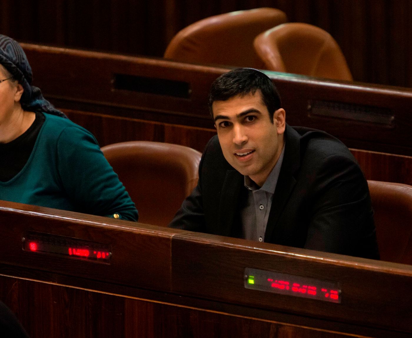 חברי מרכז בבית היהודי: הפסיקו את העליהום על שטבון