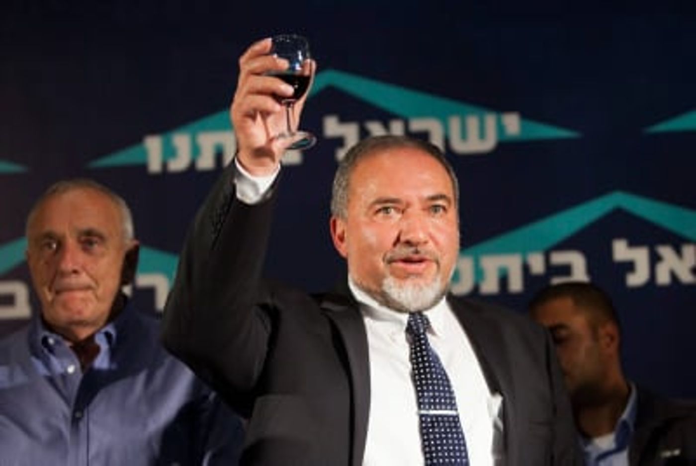 שביעי של פסח: חובה לשמוח כשהרשעים מתים