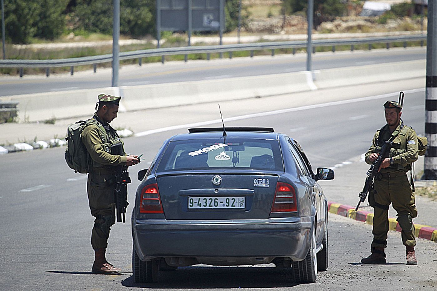 החיפושים נמשכים: עשרות אנשי חמאס נעצרו