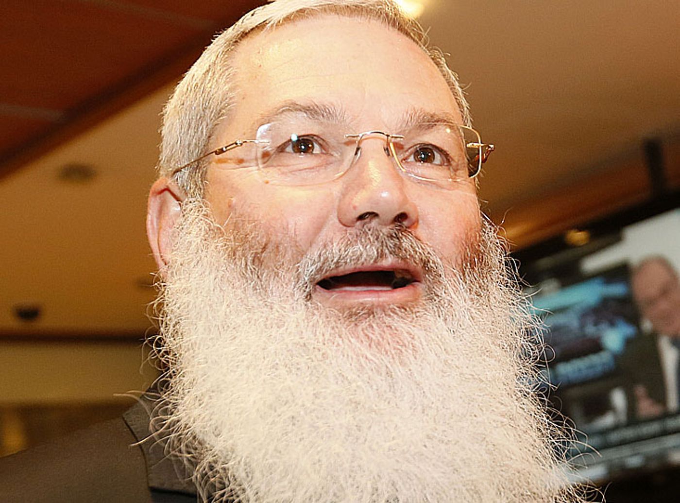 "להפסיק את חילול הכותל הקטן"