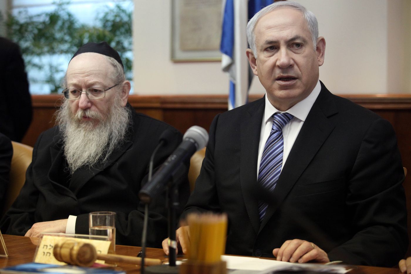נתניהו במגעים לממשלת אחדות עם החרדים