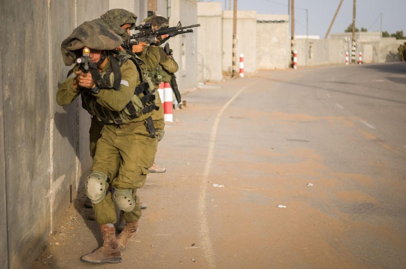 כניעה: ישראל הסכימה להפסקת אש עם חמאס