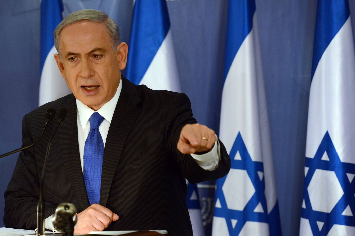 "אבו מאזן לא שותף. הוא חסר אחריות"