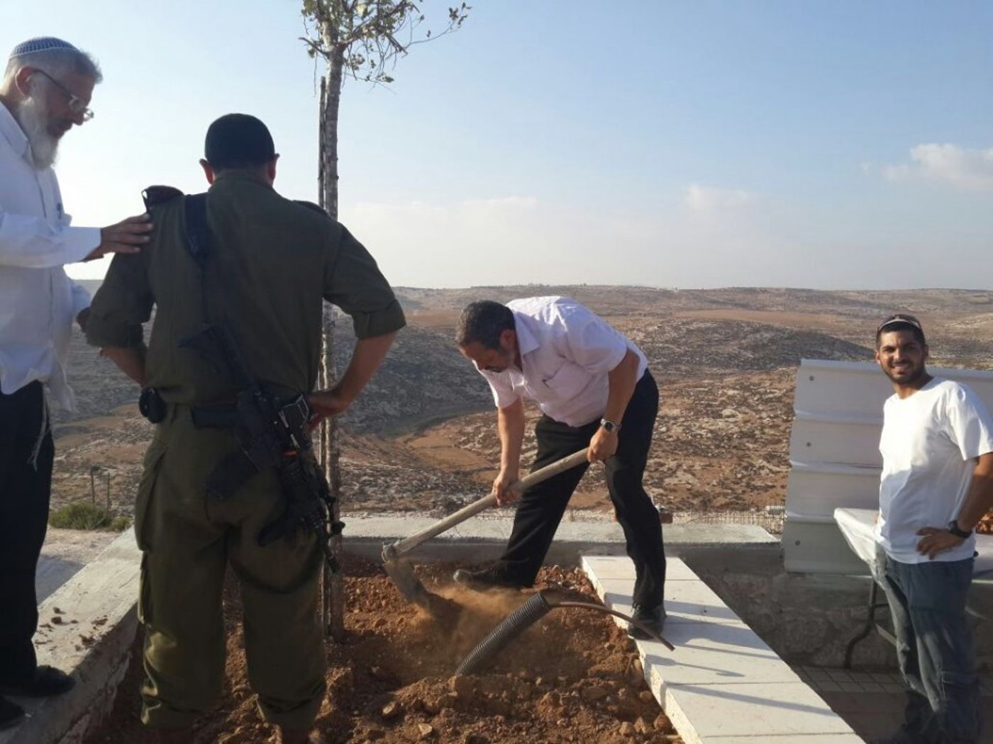 מצפה אשתמוע