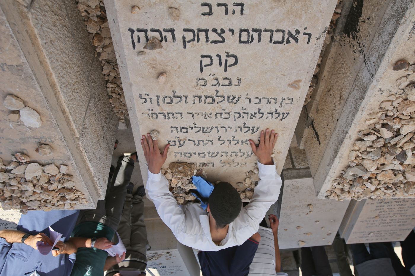 ההתחדשות בתורת הראי"ה קוק זצ"ל