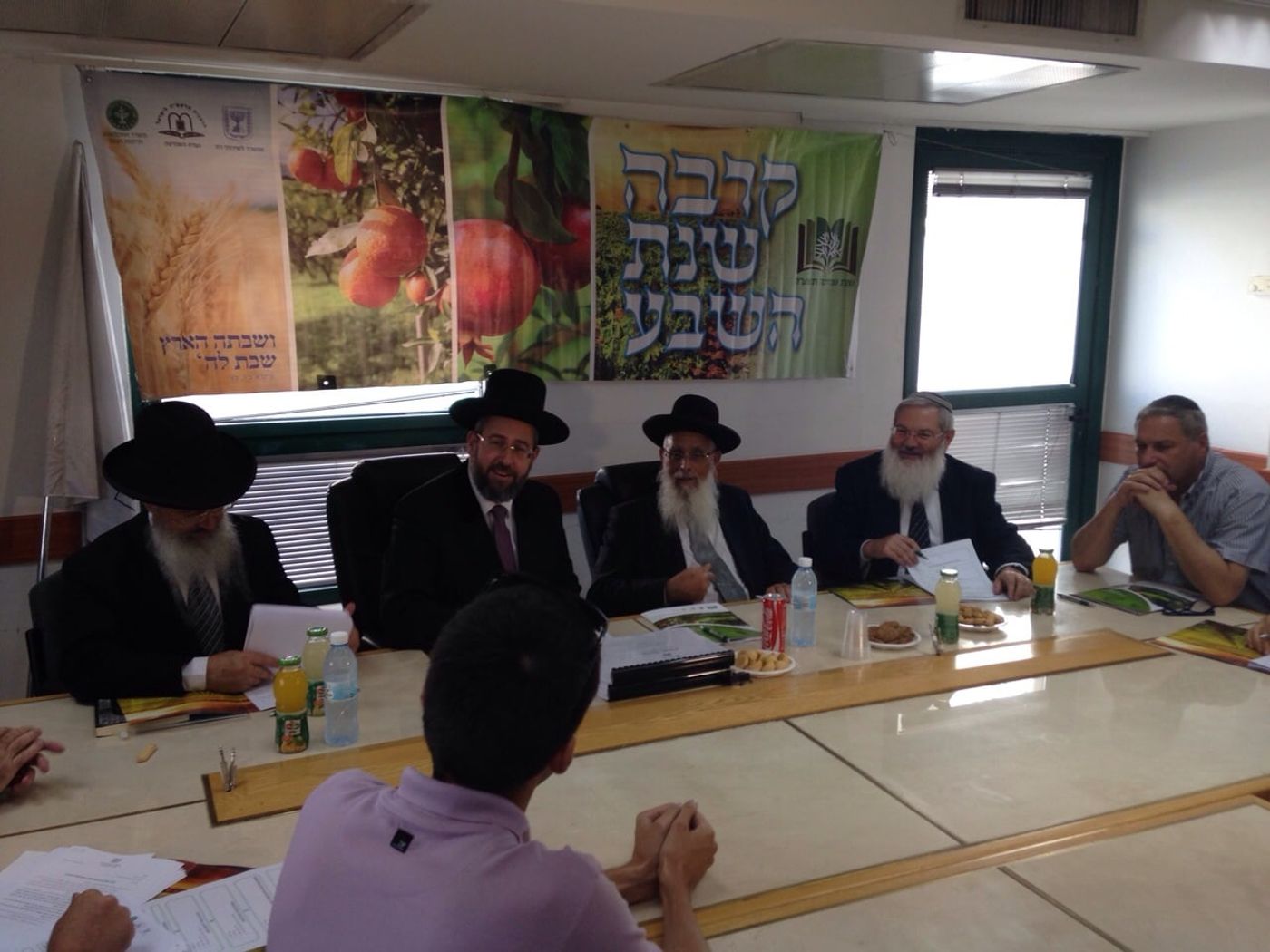 היתר המכירה יצא לדרך: הארץ נמכרה לגוי