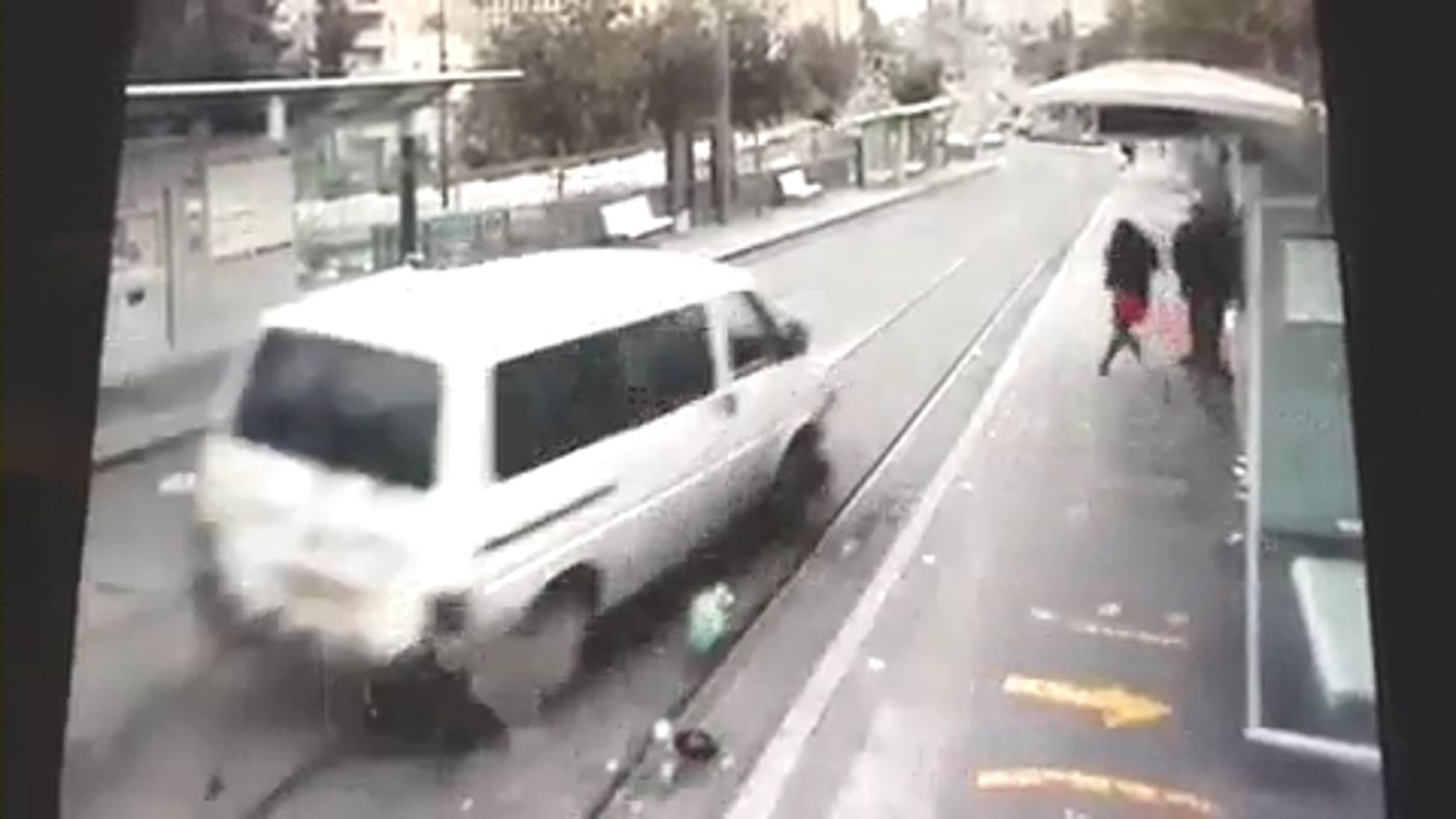 מצמרר: צפו ברגע הדריסה בירושלים