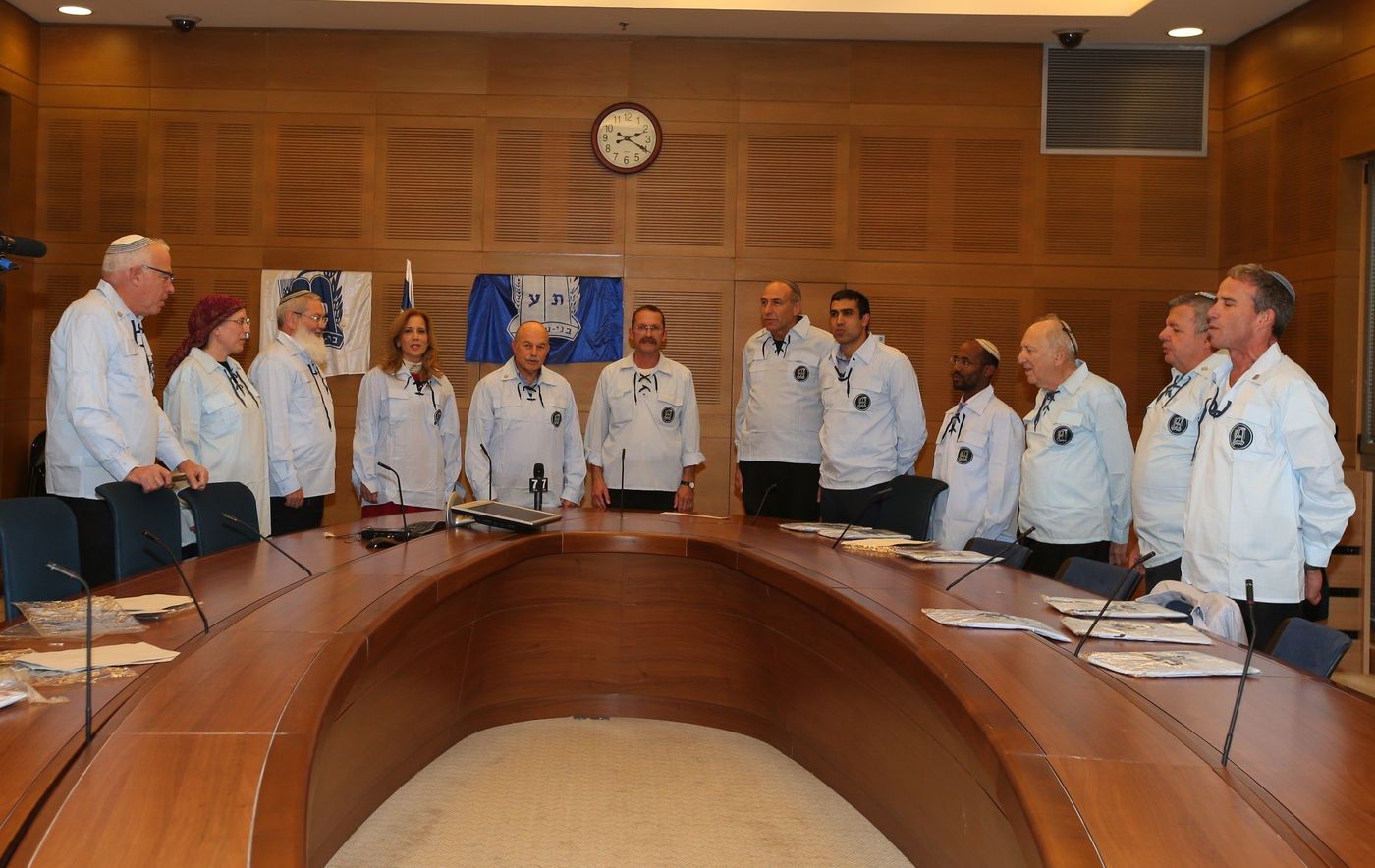 מפקד במשכן: הח"כים שרו את המנון בני עקיבא