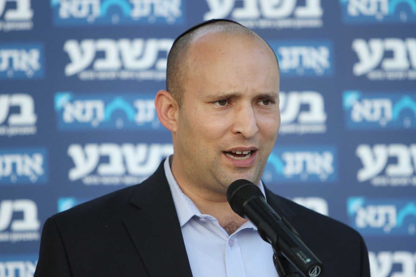 בנט נגד ערוץ 10: "הפכתם להיות מפלגה"