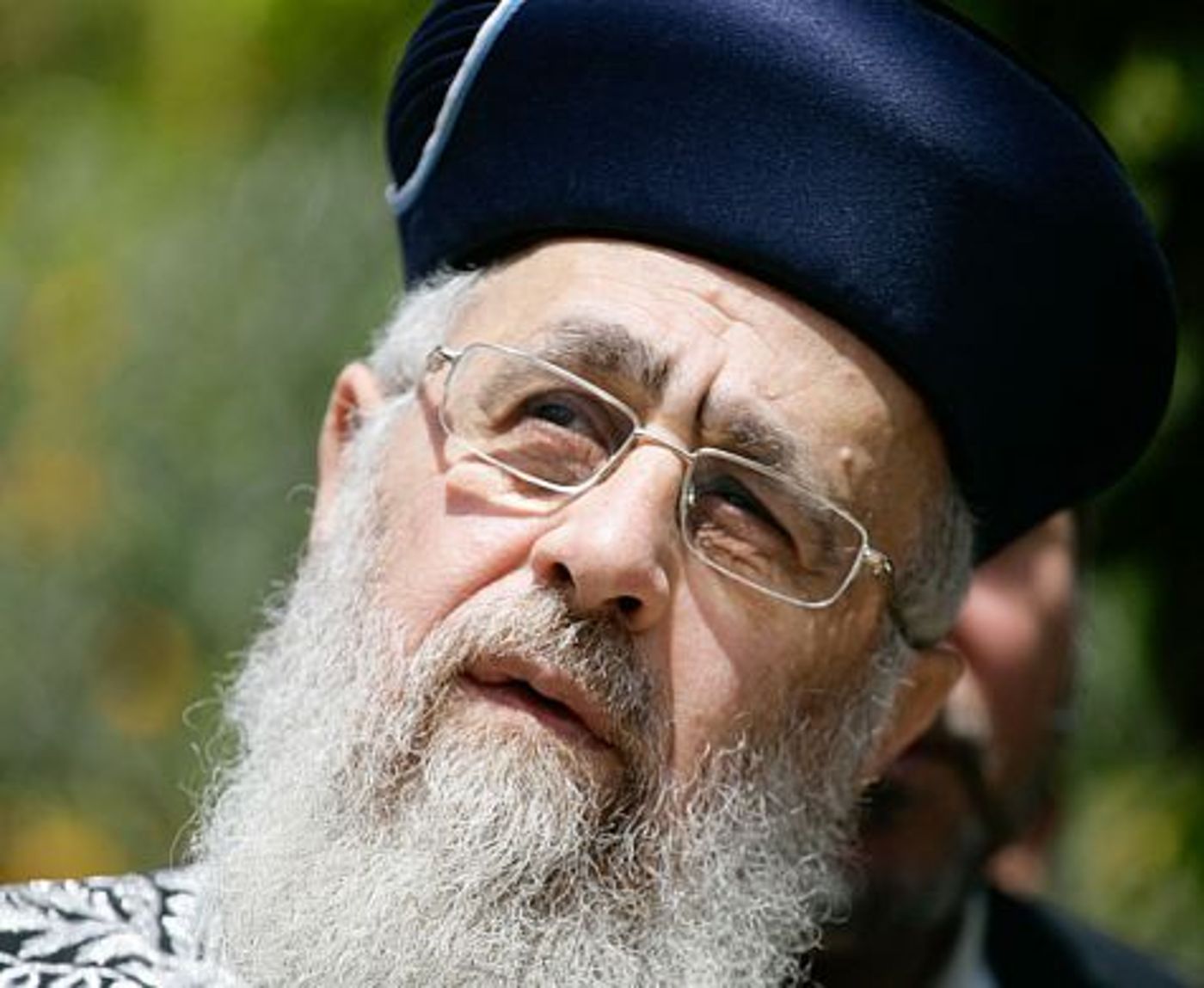 "לסלק מהישיבה בחור שמחזיק באייפון"