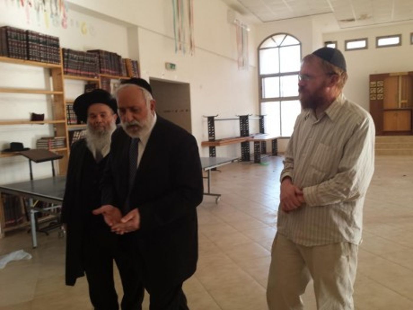 הצצה ל'עוד יוסף חי': הכיתות הפכו לחדרי שינה
